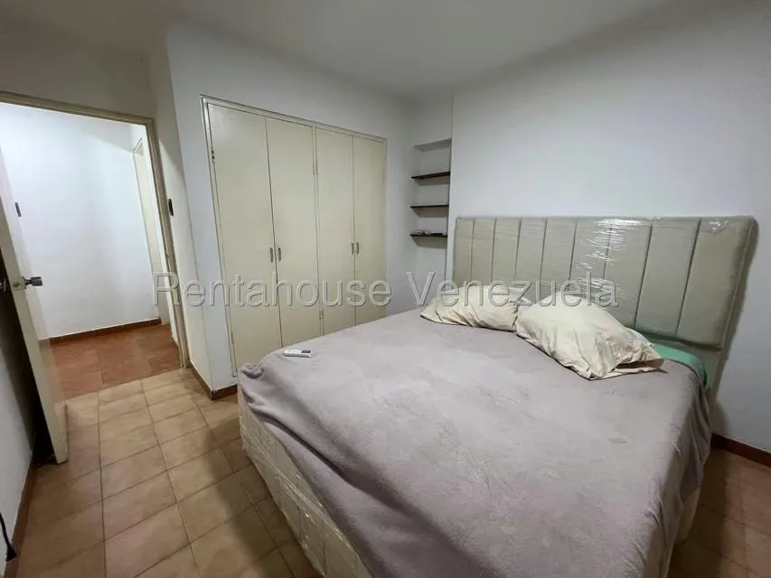 Apartamento (1 Nivel) en Alquiler en El Paraiso, Distrito Metropolitano - 14