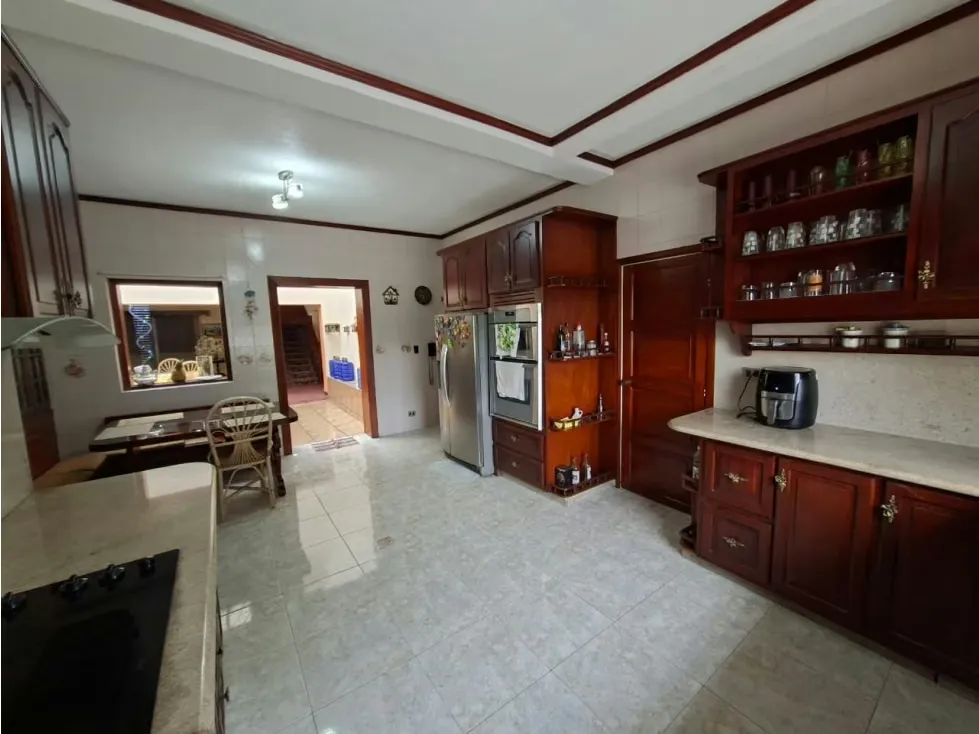 Vendo casa familiar 450m2 Alta Florida 2845 - 17