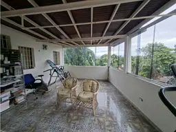 Vista 42