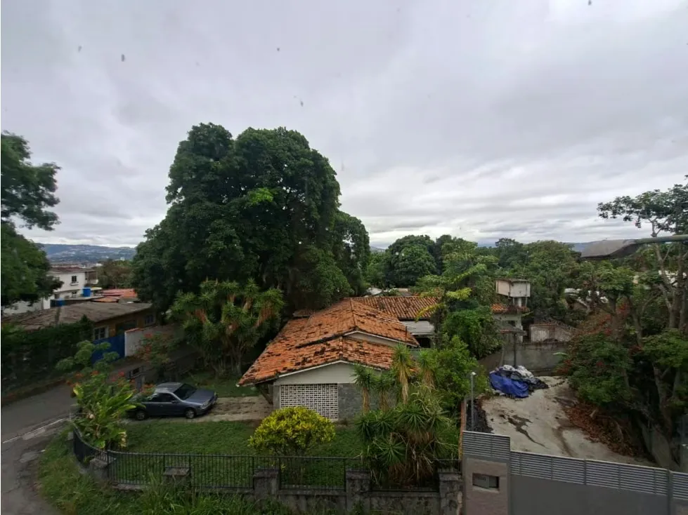 Vendo casa familiar 450m2 Alta Florida 2845 - 60
