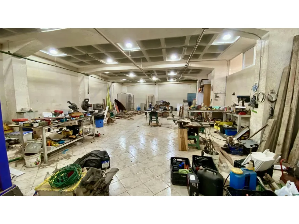 GALPON EN ALQUILER 170 M2 AV. PPAL LA GUAIRITA SANTA CLARA - 3