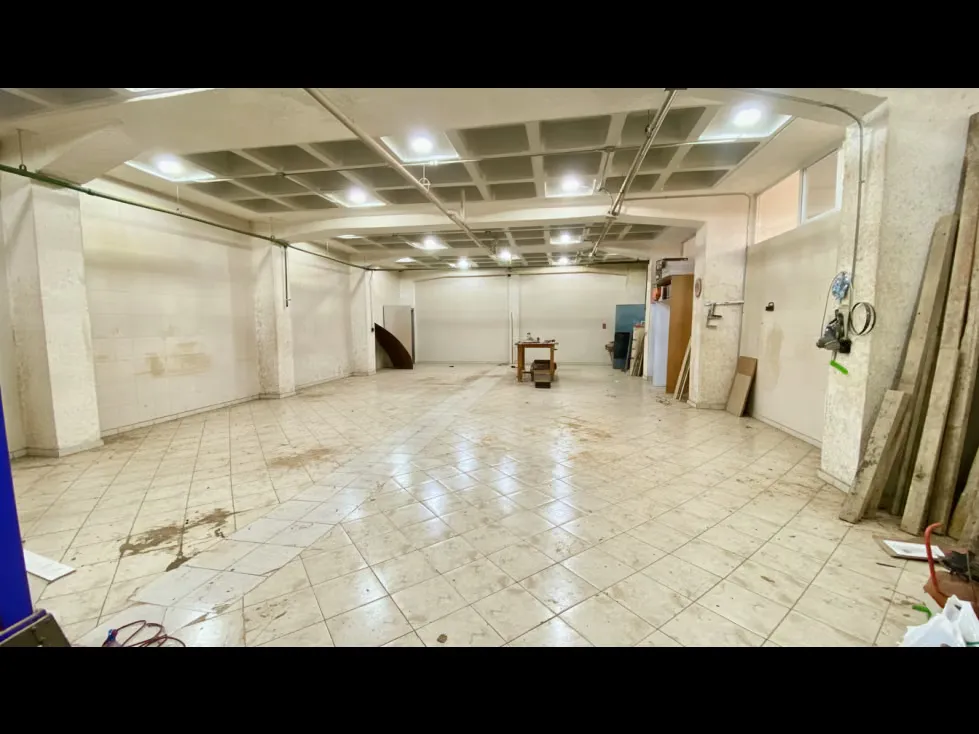 GALPON EN ALQUILER 170 M2 AV. PPAL LA GUAIRITA SANTA CLARA - 7