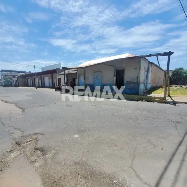 Casas en calle sarmiento