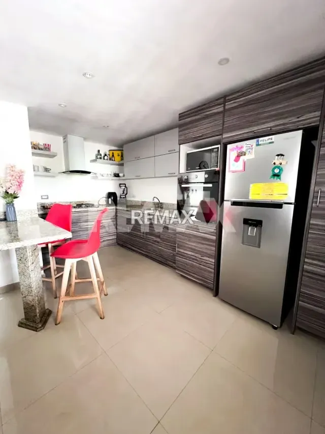 Town house actualizado en venta en el Conjunto Residencial Villa Niza, San Francisco - 4