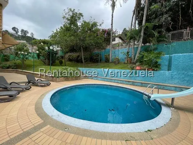 Casa (Multipes Niveles) en Venta en Prados del Este, Distrito Metropolitano - 46