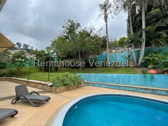 Casa (Multipes Niveles) en Venta en Prados del Este, Distrito Metropolitano - 47