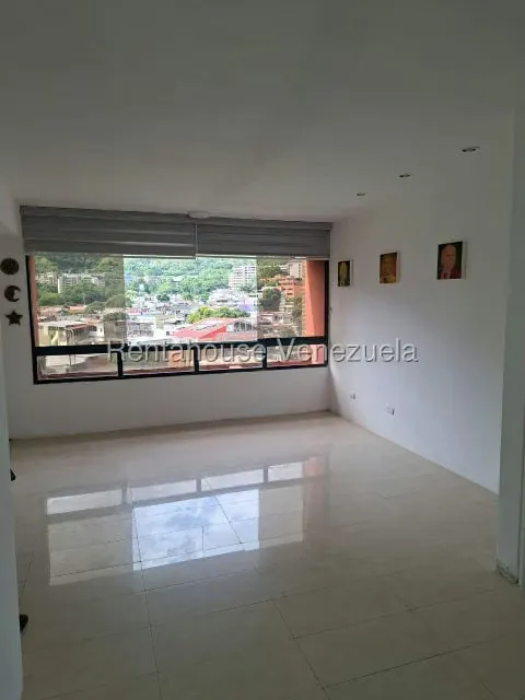 Apartamento (1 Nivel) en Venta en Los Chorros, Distrito Metropolitano - 19