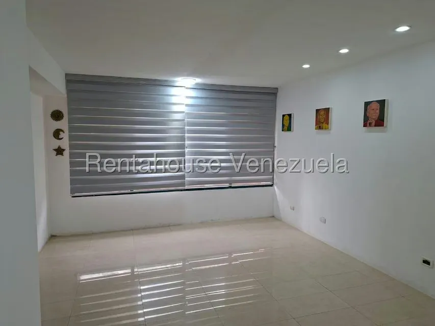 Apartamento (1 Nivel) en Venta en Los Chorros, Distrito Metropolitano - 24