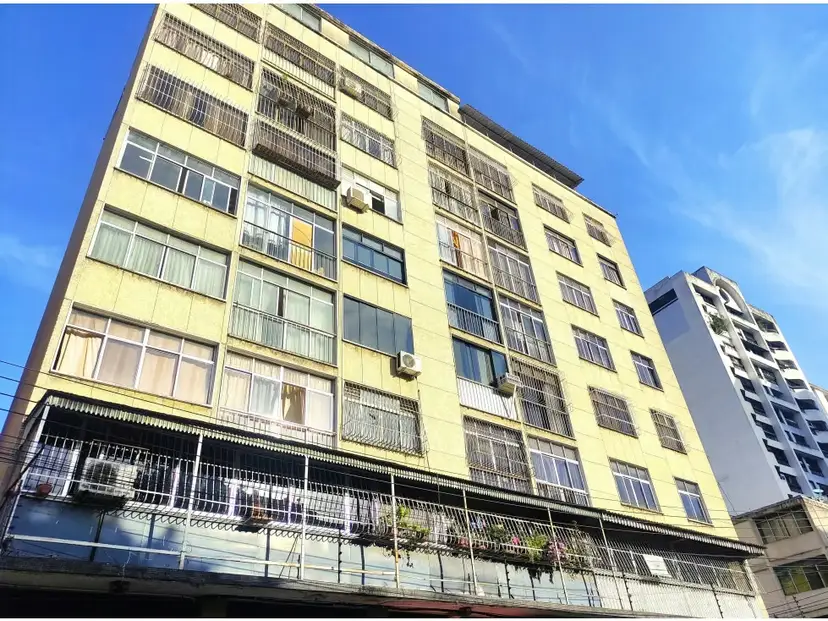 Vendo apartamento Ph 215m2 La Florida 5544