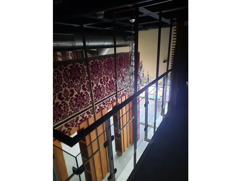 Local comercial dúplex en venta - 22