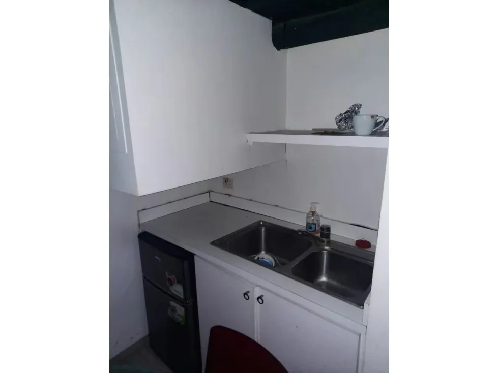 Local comercial dúplex en venta - 28