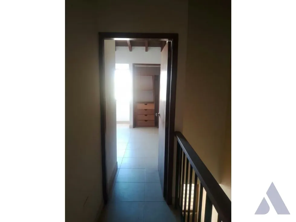 Vendo casa 155m2 Margarita 5121 - 6