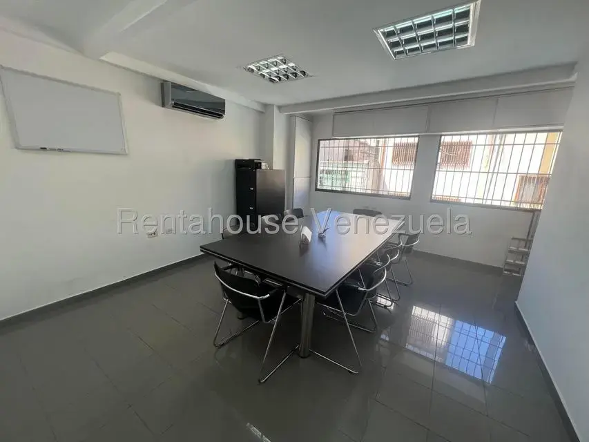 Galpon - Deposito en Venta en Parroquia Catedral, Distrito Metropolitano - 11