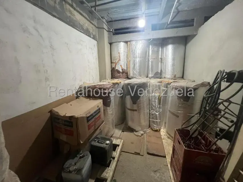 Galpon - Deposito en Venta en Parroquia Catedral, Distrito Metropolitano - 16