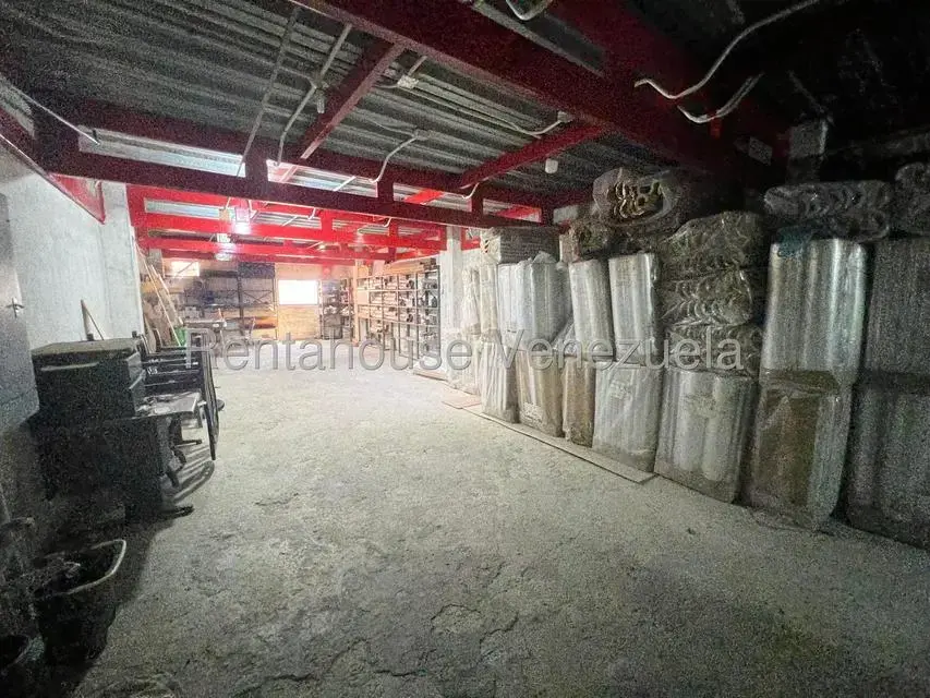 Galpon - Deposito en Venta en Parroquia Catedral, Distrito Metropolitano - 19
