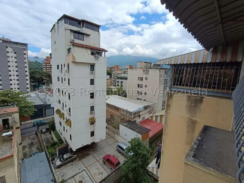 Apartamento (1 Nivel) en Venta en Valle Abajo, Distrito Metropolitano - 21