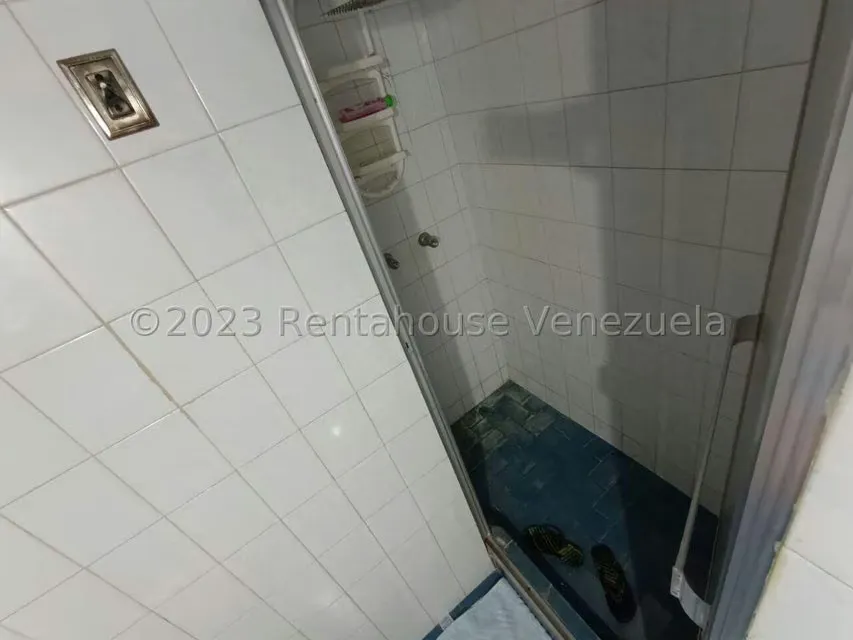 Apartamento (1 Nivel) en Venta en Valle Abajo, Distrito Metropolitano - 33