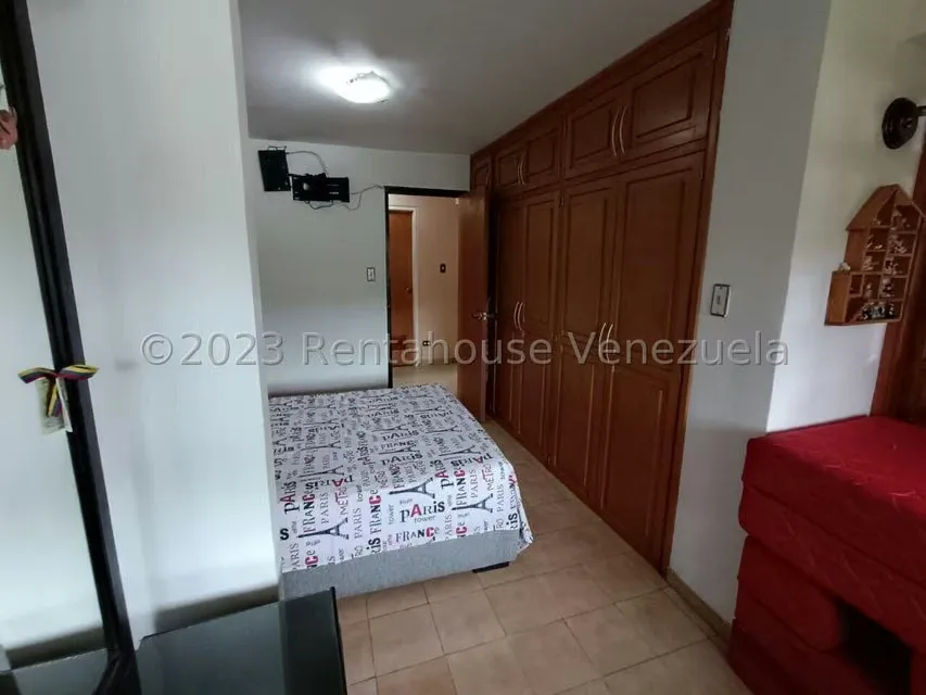 Apartamento (1 Nivel) en Venta en Valle Abajo, Distrito Metropolitano - 37