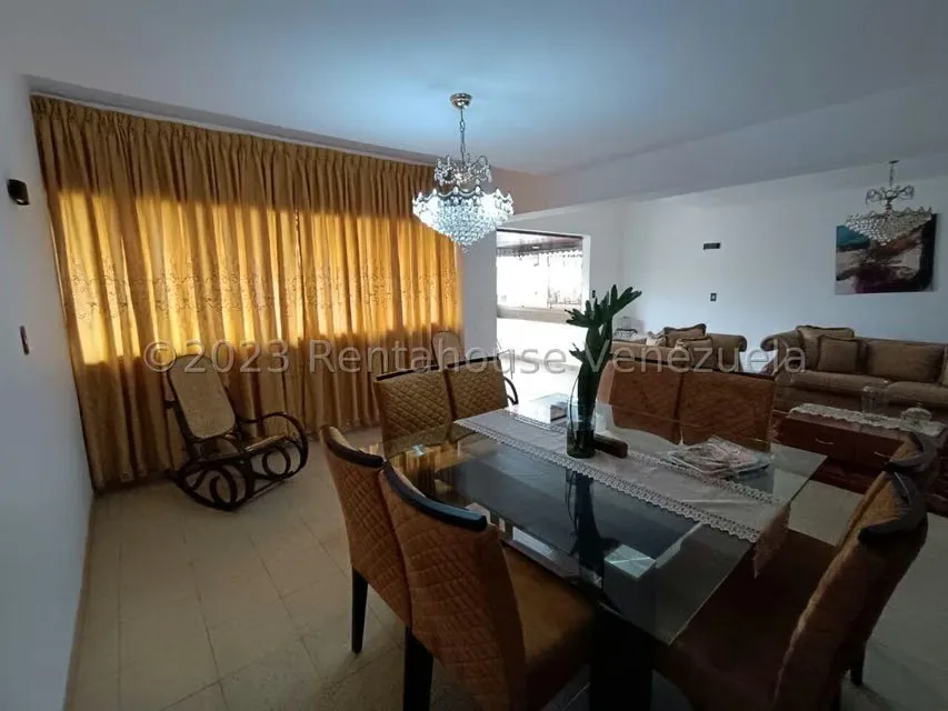 Apartamento (1 Nivel) en Venta en Valle Abajo, Distrito Metropolitano - 6