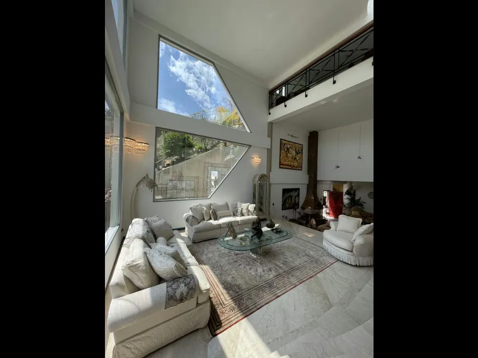 Se vende casa 1250m2 5h+2s/7.5b+s/6p Los Naranjos - 32
