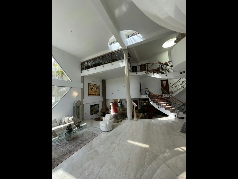 Se vende casa 1250m2 5h+2s/7.5b+s/6p Los Naranjos - 7