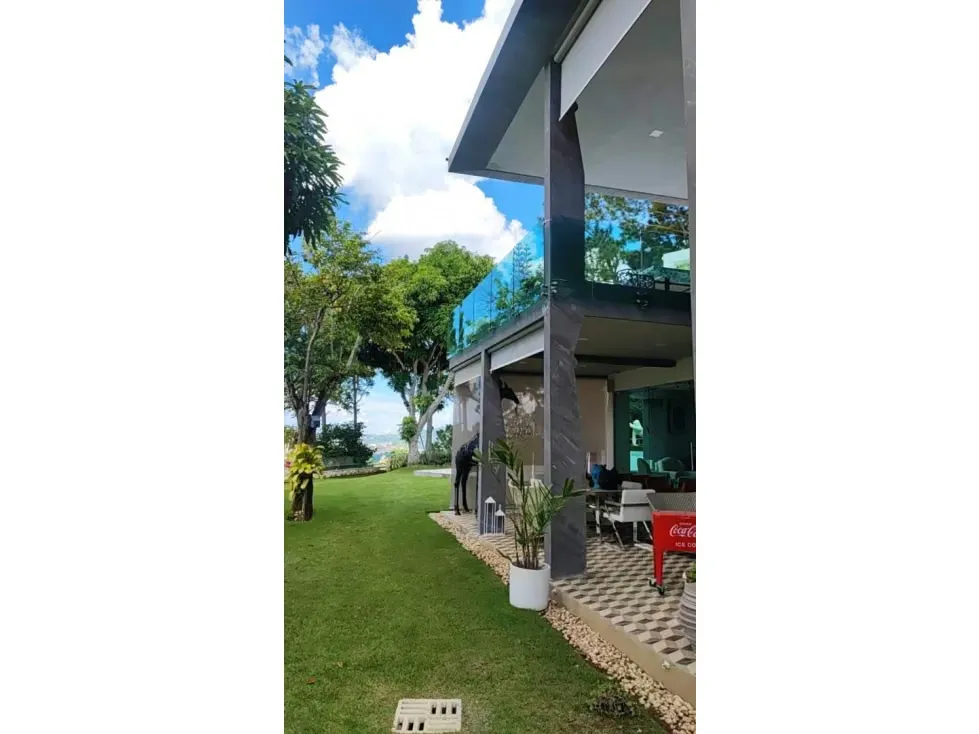 SE VENDE QTA EN CERRO VERDE - 7