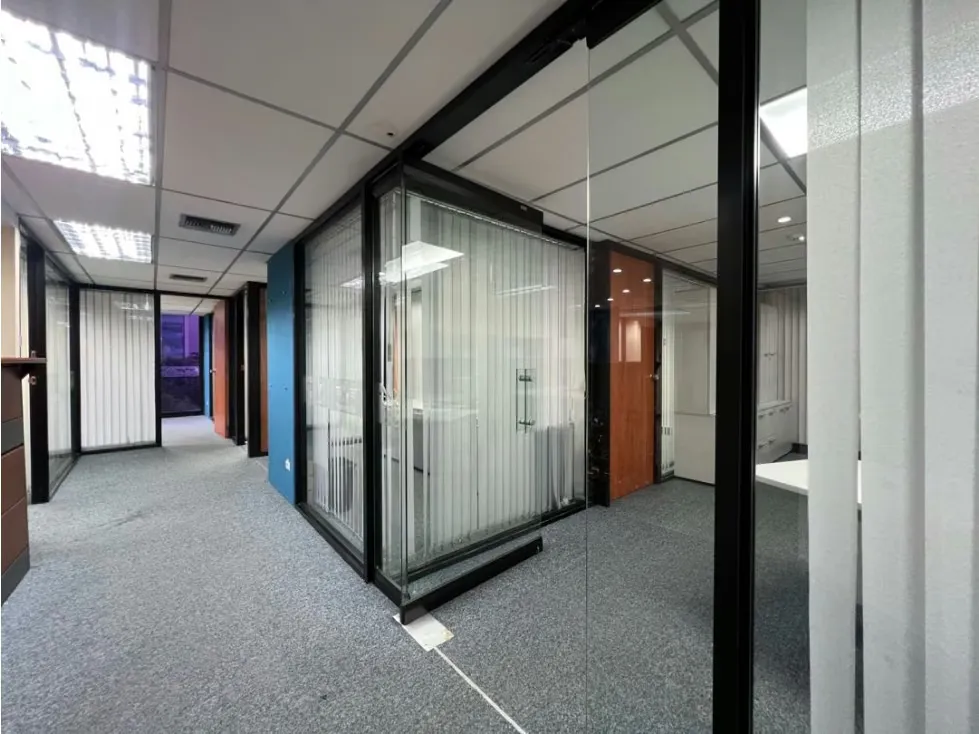 En alquiler oficina 333m2 El Rosal - 2