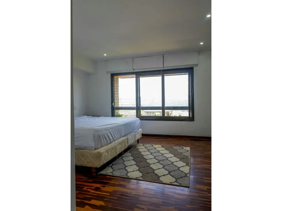 Se alquila apto 240m2 3h+s/5b/2p Santa Eduvigis La Arbolada - 25