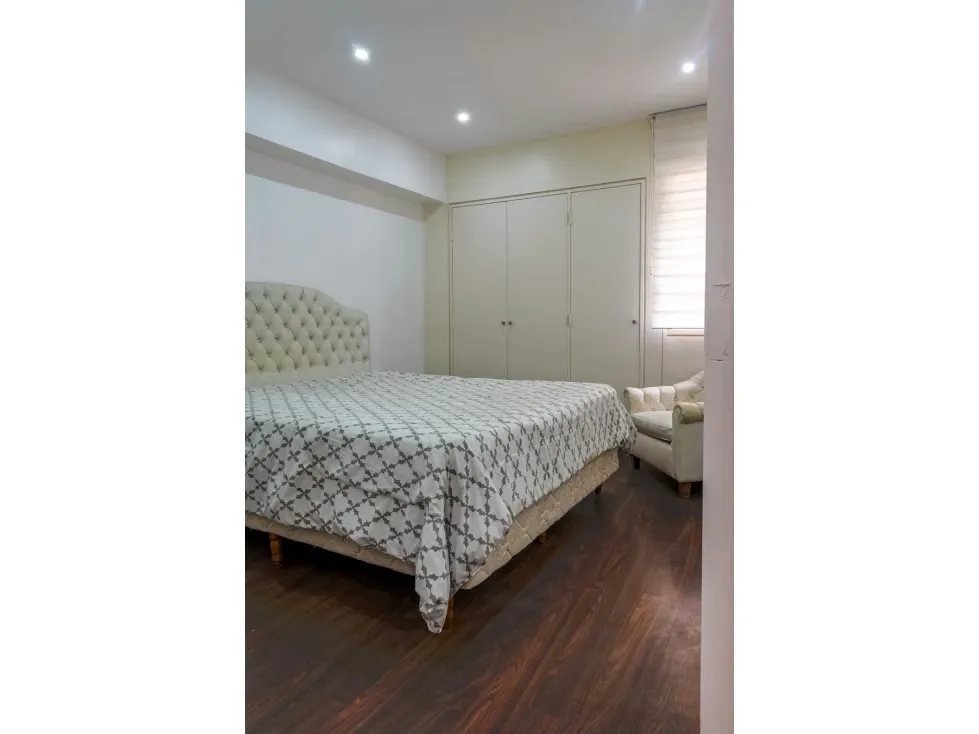 Se alquila apto 240m2 3h+s/5b/2p Santa Eduvigis La Arbolada - 28