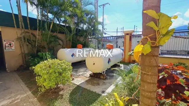 Apartamento en venta amoblado en Naguanagua Descubre el confort en Residencias Morichal. - 17