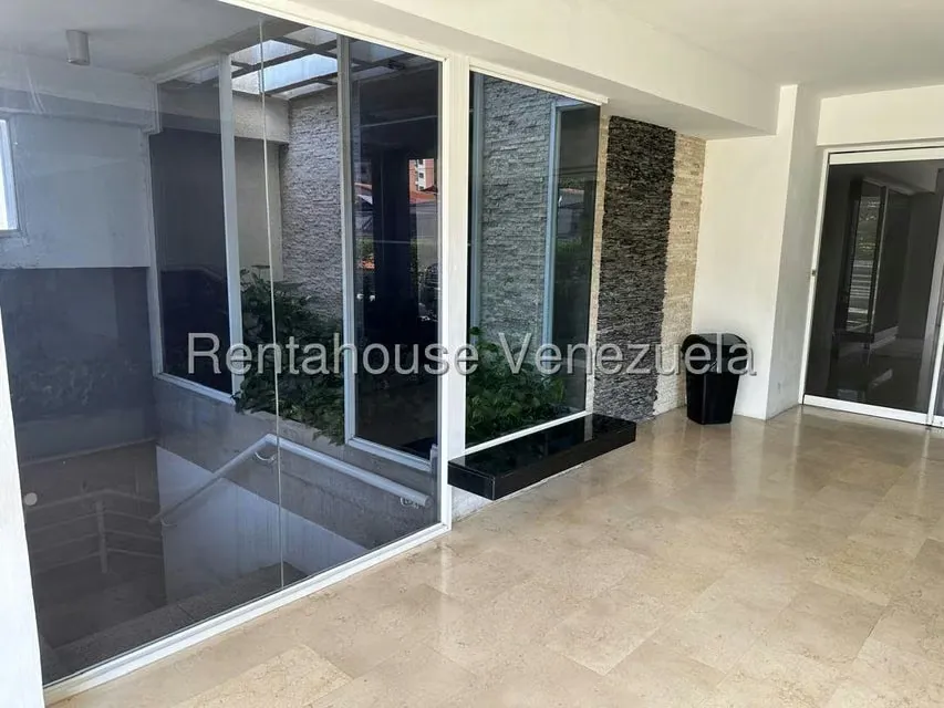 Apartamento (1 Nivel) en Alquiler en Del Este, Lara - 41