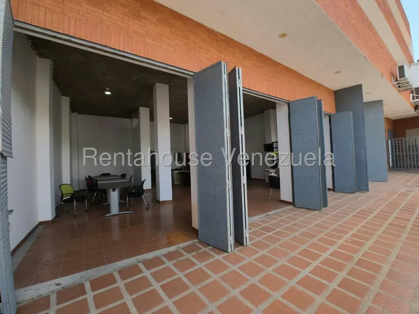 Comercial (Edificio) en Venta en Higuerote, Miranda - 14