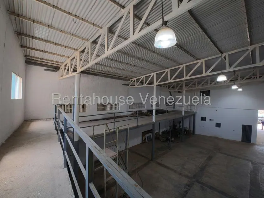 Comercial (Edificio) en Venta en Higuerote, Miranda - 19