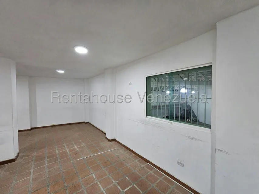 Comercial (Edificio) en Venta en Higuerote, Miranda - 38