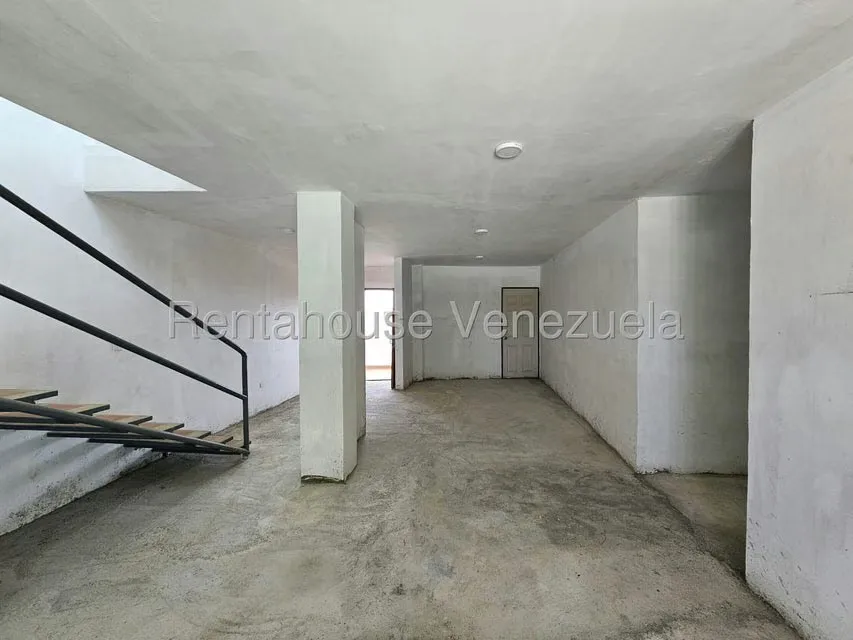 Comercial (Edificio) en Venta en Higuerote, Miranda - 54