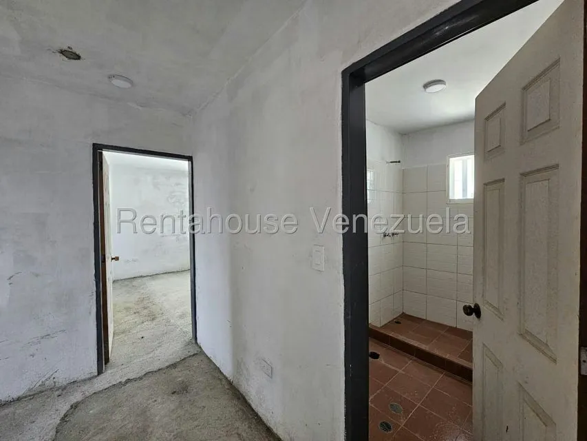 Comercial (Edificio) en Venta en Higuerote, Miranda - 55