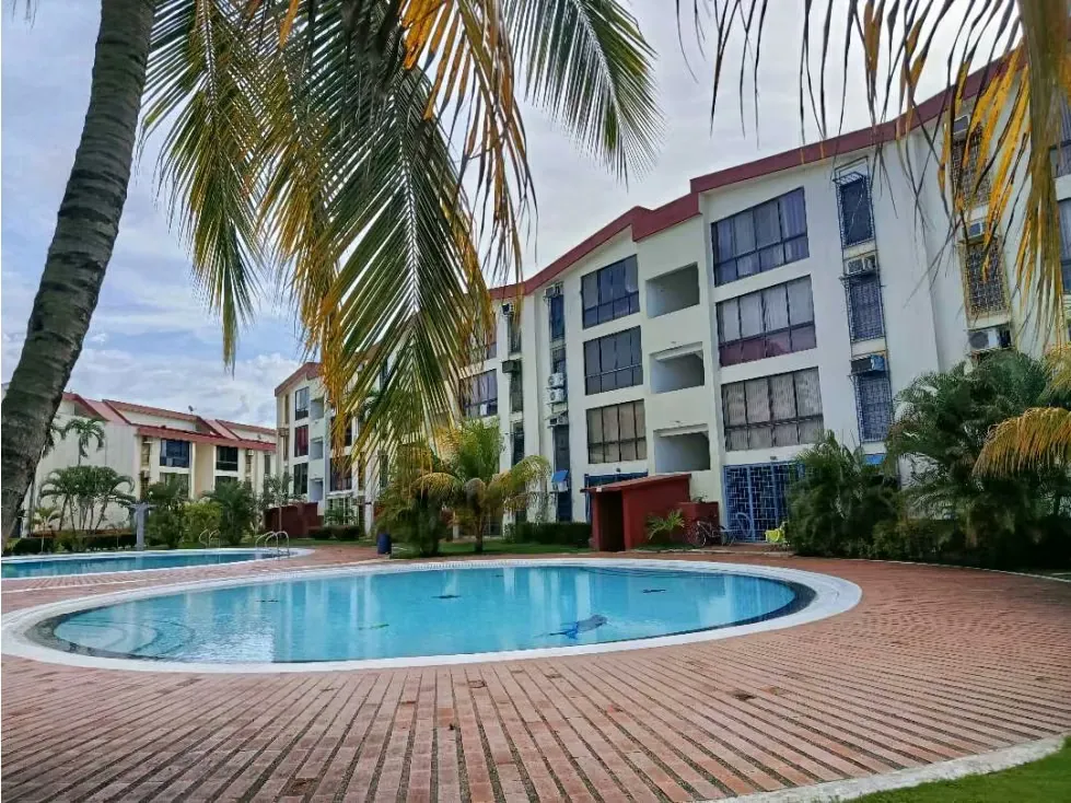 En venta apartamento 60m2 Las Garzas Higuerote 6656