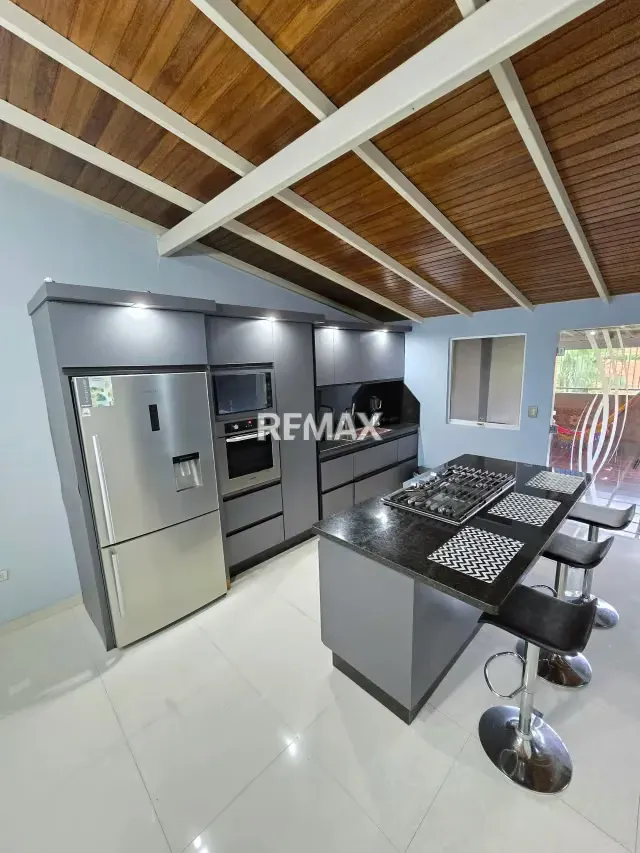 VENTA DE CASA EN VALLE DE ORO SAN DIEGO