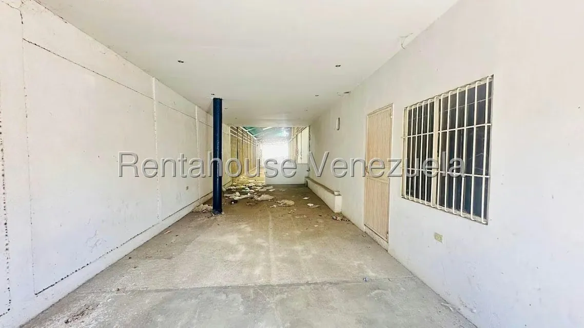 Galpon - Deposito en Venta en Zona Industrial 1, Lara - 12