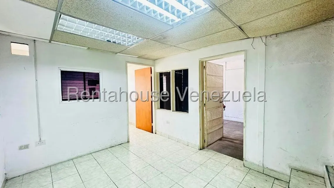 Galpon - Deposito en Venta en Zona Industrial 1, Lara - 13