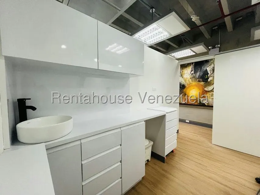 Consultorio Medico en Venta en Macaracuay, Distrito Metropolitano - 25
