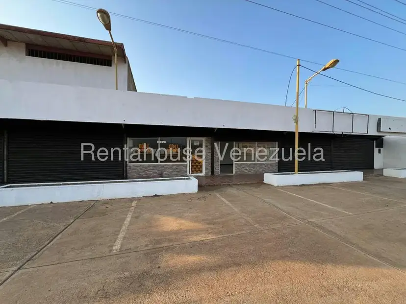 Comercial (Local Comercial) en Alquiler en Monsenor Iturriza, Falcon