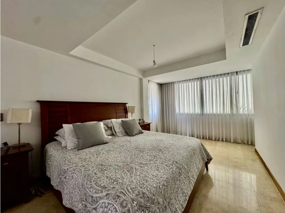 Se vende/alquila apto 386m2+70m2 ter 4h+est/5b/2p Naranjos de las M - 24