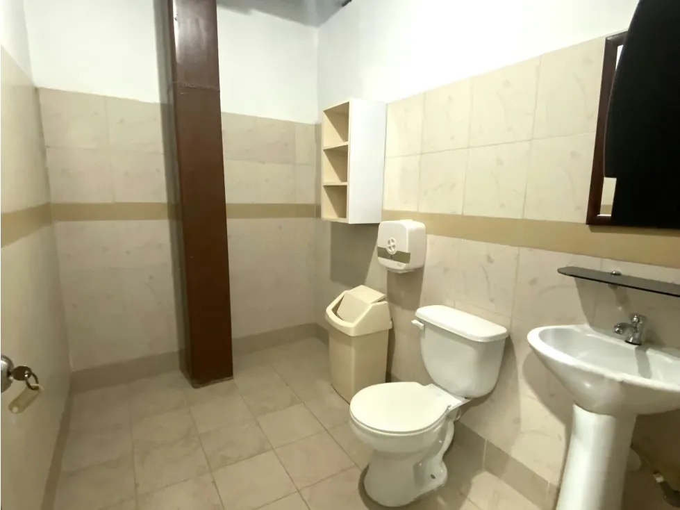 VENTA DE EDIFICIO COMERCIAL E INDUSTRIAL 839,50 M2 (RD) - 19