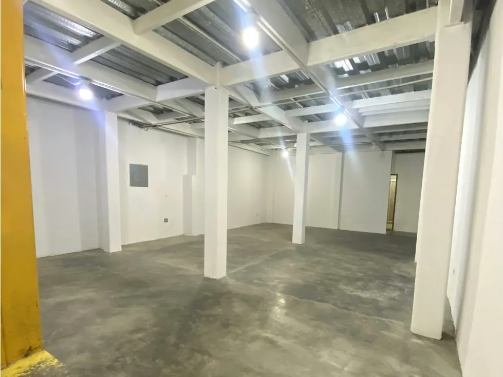 VENTA DE EDIFICIO COMERCIAL E INDUSTRIAL 839,50 M2 (RD) - 4
