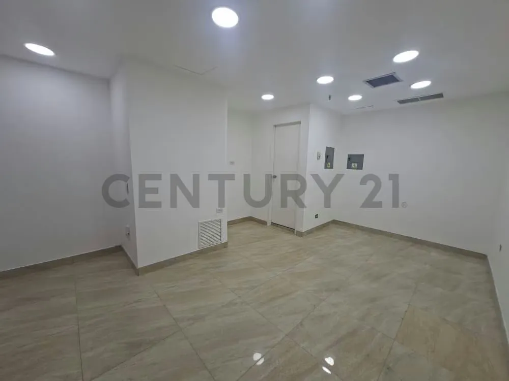 En alquiler local de 23m² en PB de Ciudad Center, Boleita Norte, Caracas - 4