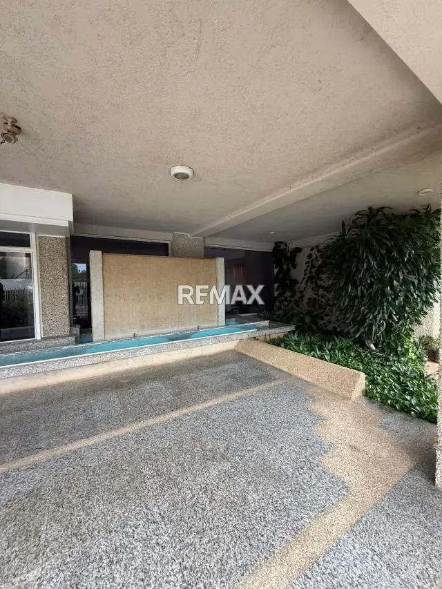 Apartamento en Venta Edificio Murano sector Don Bosco Maracaibo - 6