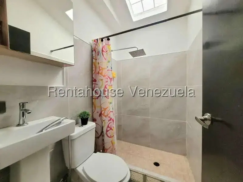 Casa (1 Nivel) en Venta en Prados del Golf, Lara - 19