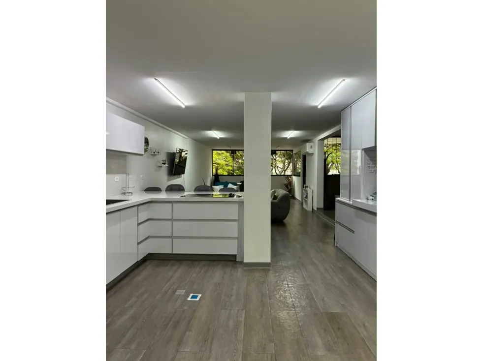 Vendo casa 201m2 Macaracuay 9034 - 7
