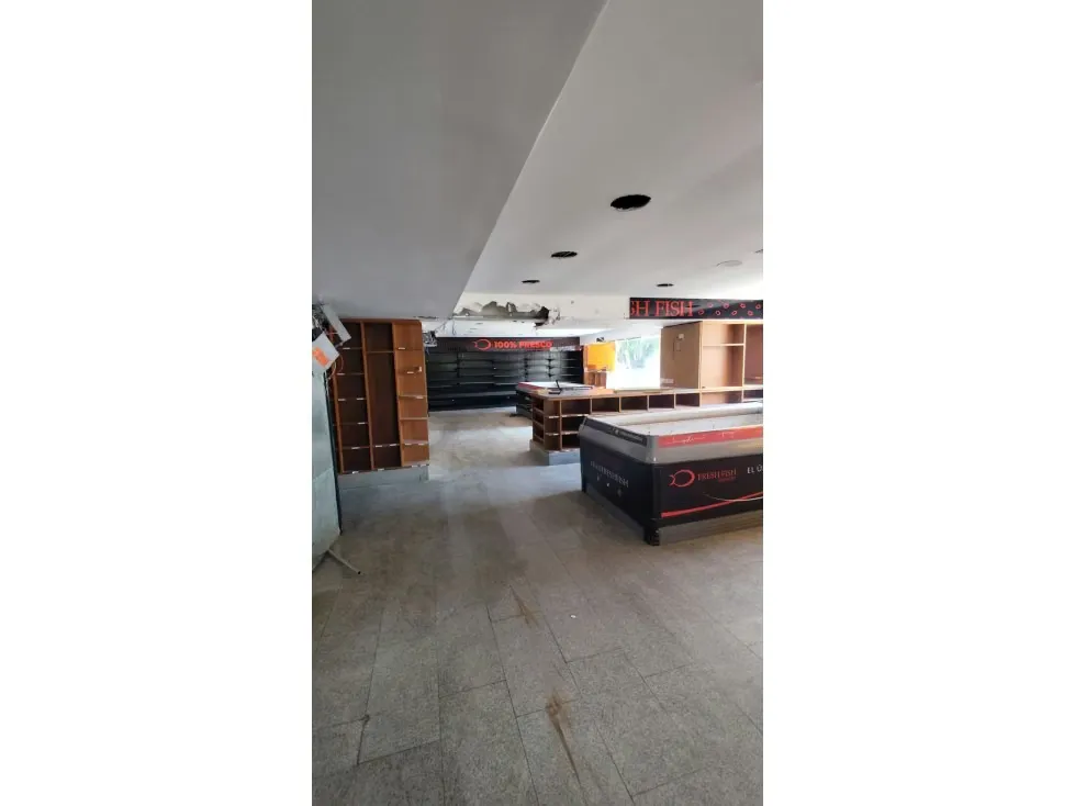 Local en alquiler 210m², Altamira - 4